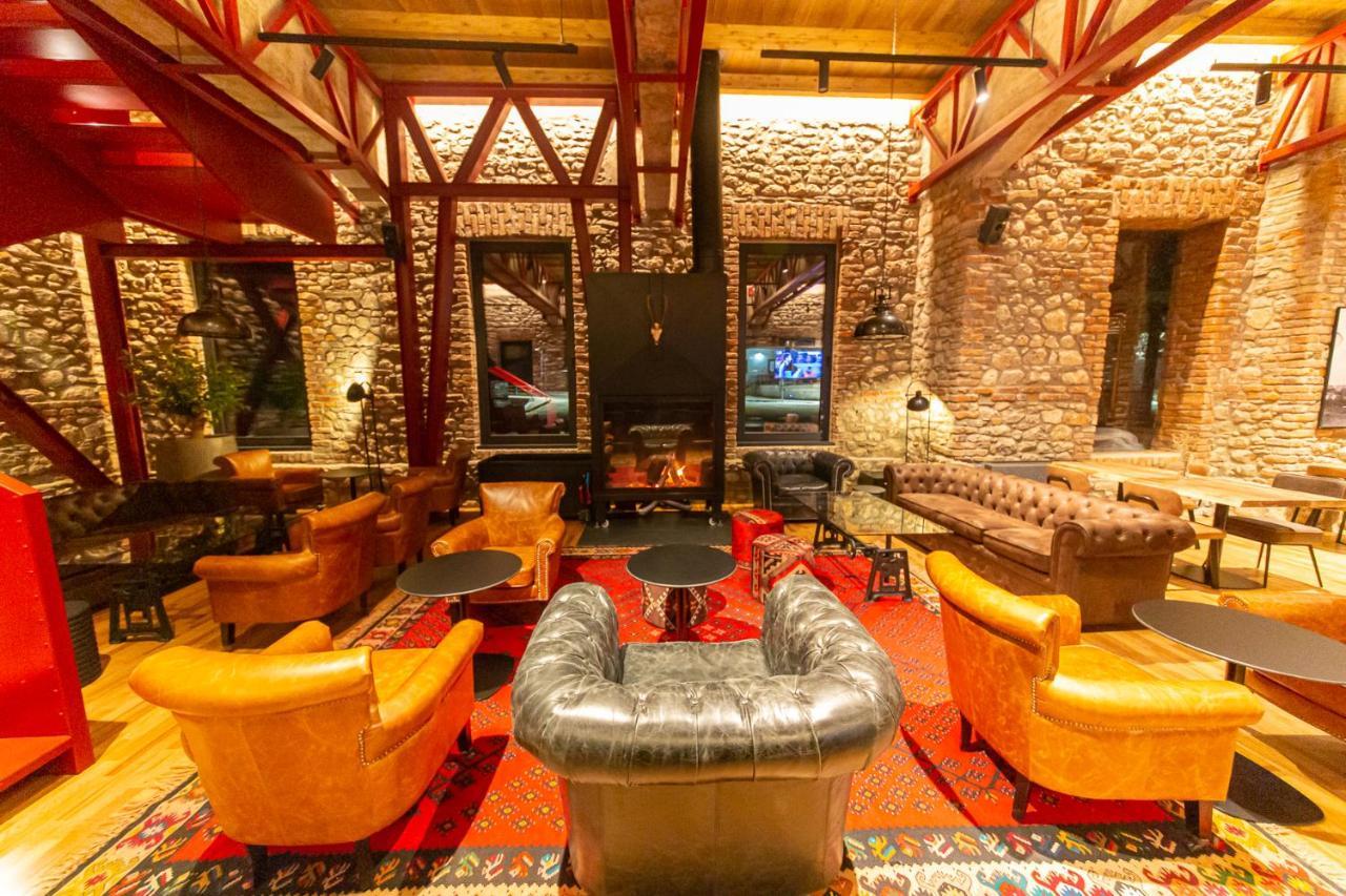 Melesin Distillery Leskovik المظهر الخارجي الصورة